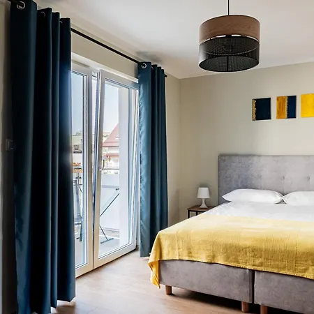 Guest house Aruka - Bardzo Blisko Plazy 4*