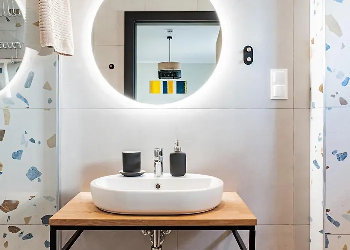 Aruka - Bardzo Blisko Plazy 招待所 Władysławowo