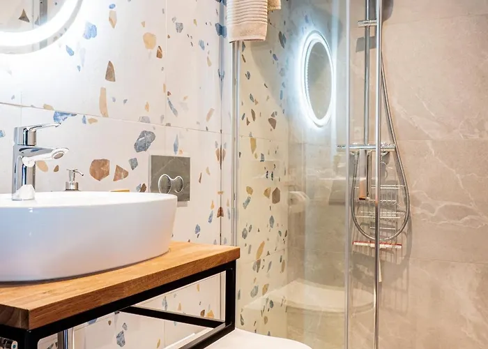 Aruka - Bardzo Blisko Plazy Władysławowo